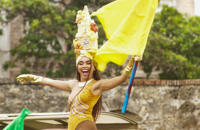 Cartagena; la fiesta de la economía  popular en el tradicional desfile del Bando